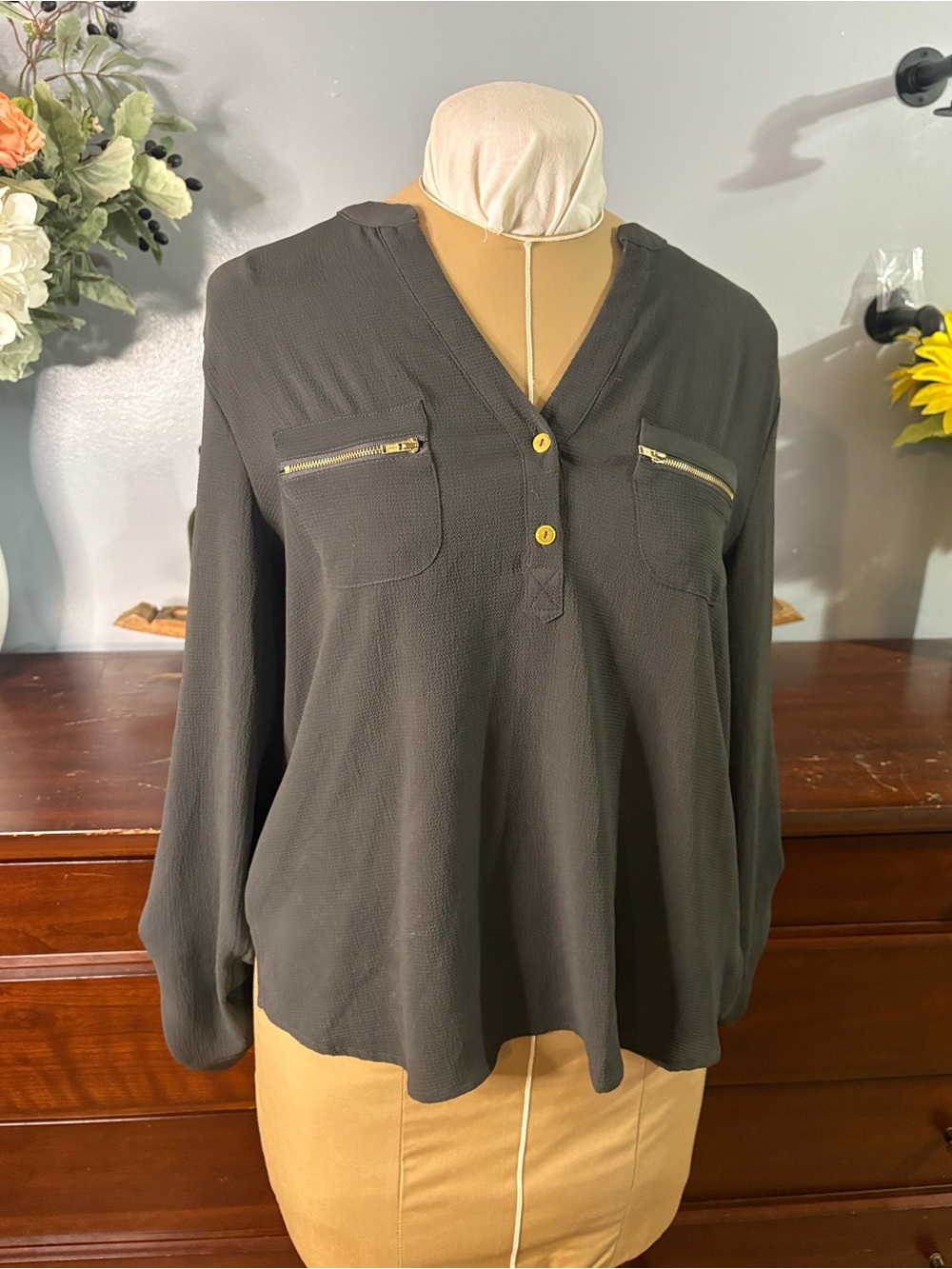 meraki Olive Green Button-Front Long Sleeve Blouse with Zip Pockets